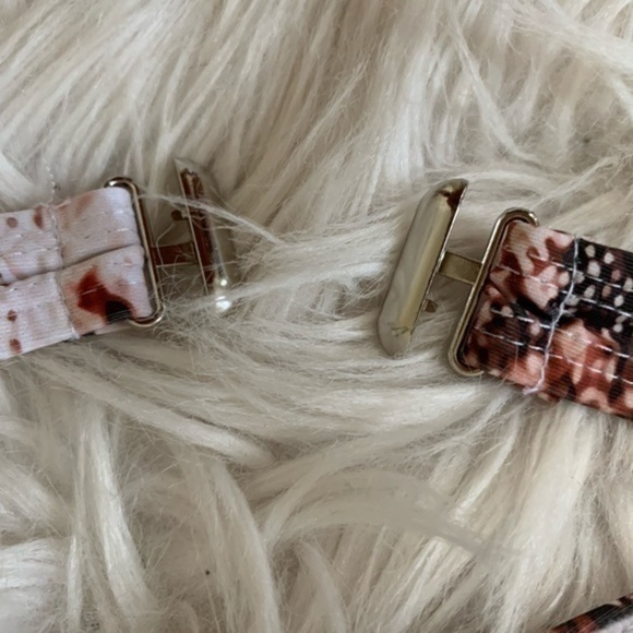 White and Brown animal print bikini top and bottom set size Medium - Picture 12 of 16